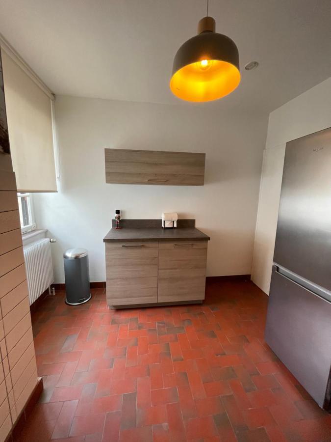 Schmitt Apartment *